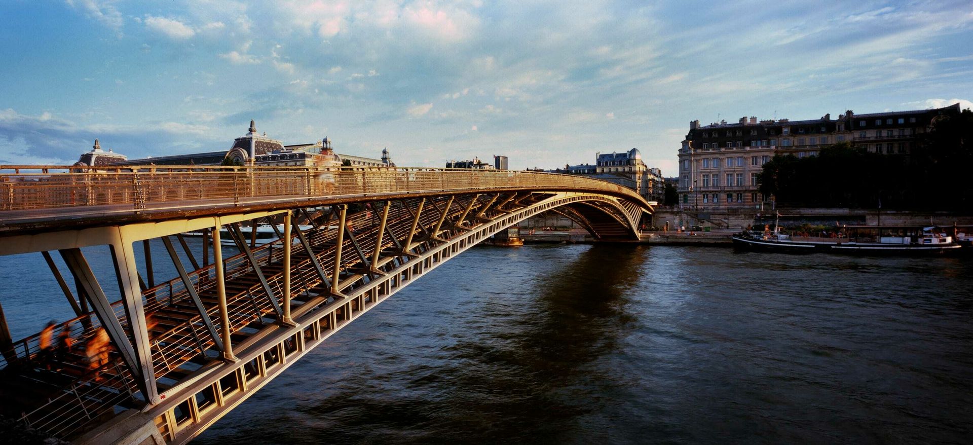 Erieta Attali - Passerelle Léopold-Sédar-Senghor, Paris