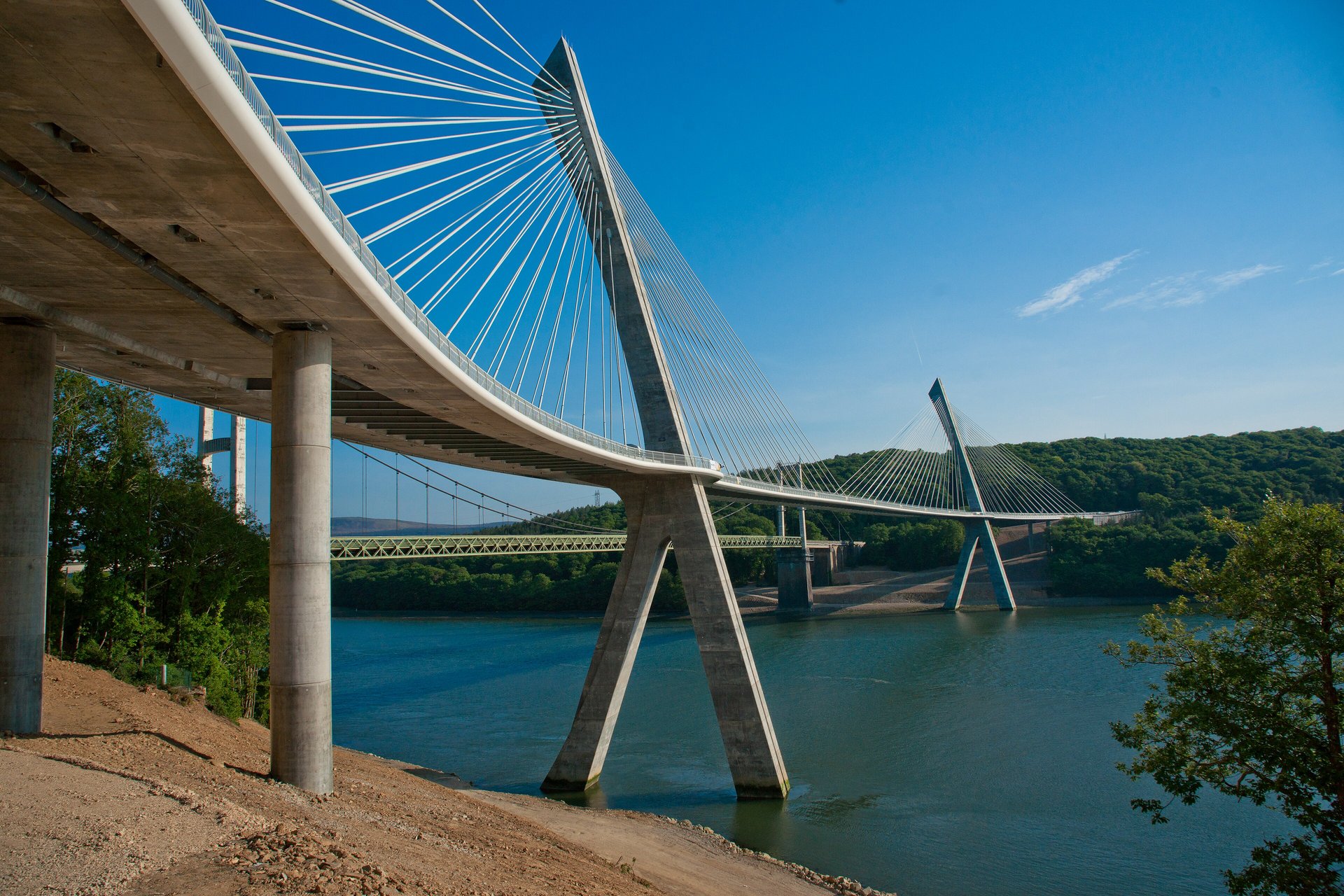 Ludovic Péron - Public Domain - Térénez Bridge, Crozon - 2011