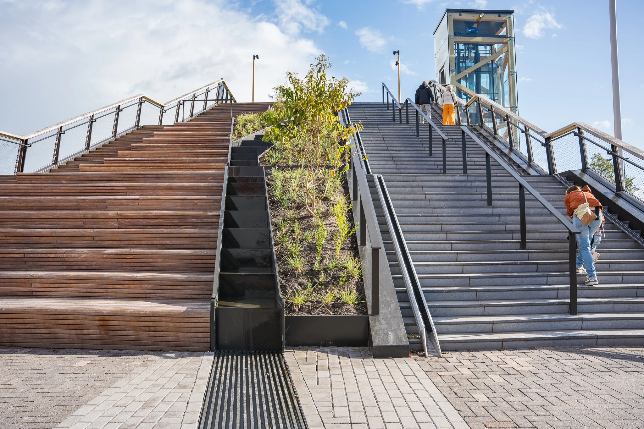 Unknown author - ACO - Passerelle Zwolle - 2025