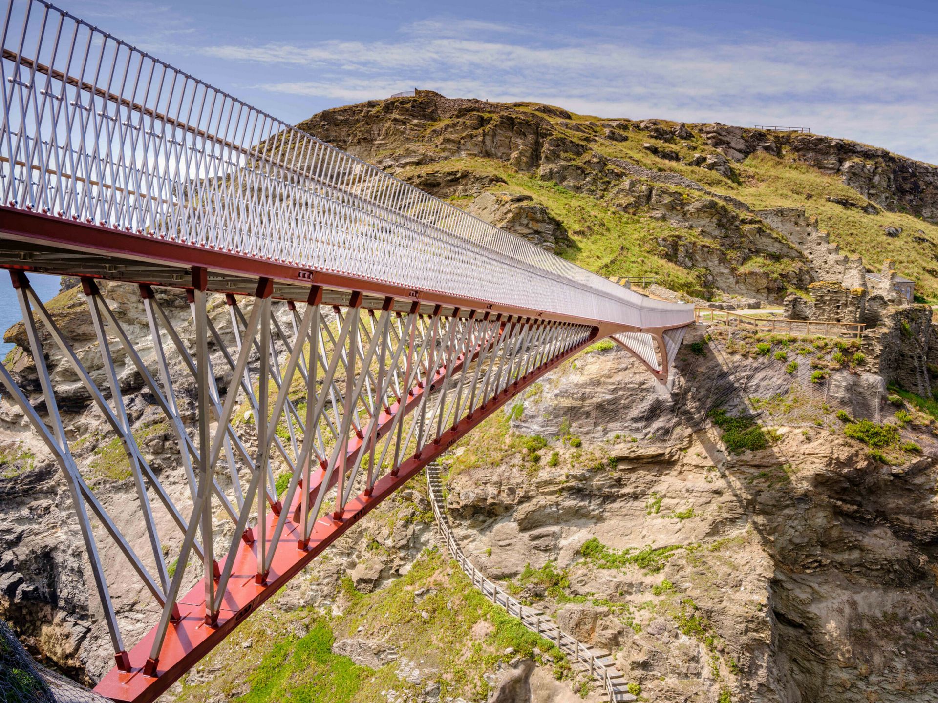 Jim Holden - Tintagel Castle Footbridge, Tintagel - Bridge detail: structural design of the cross-bracing