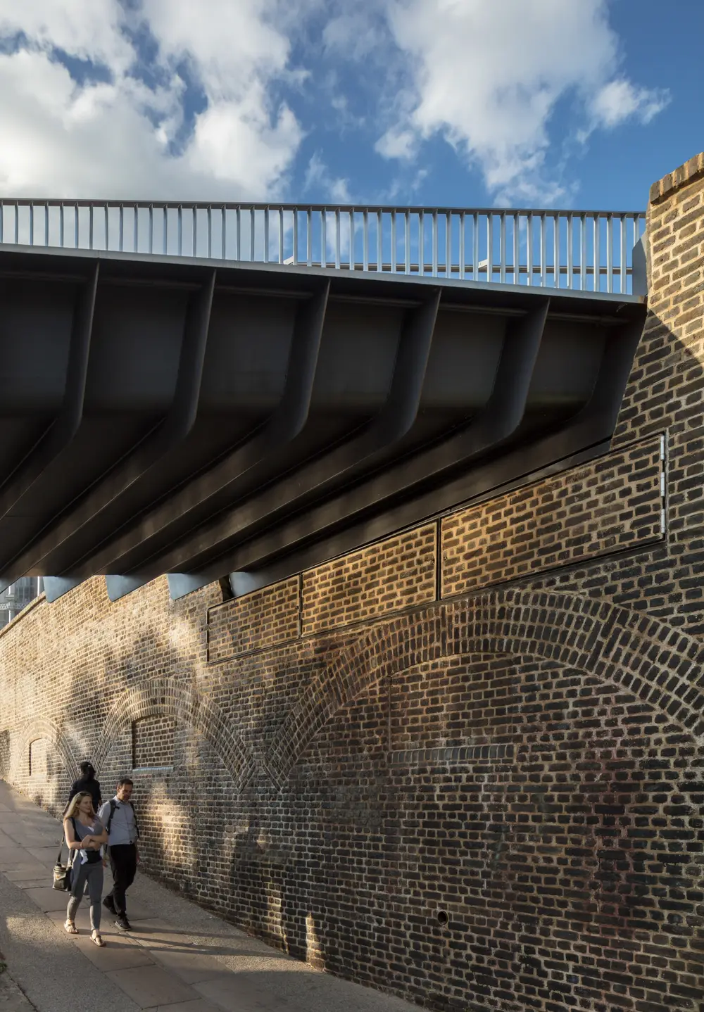 Simon Kennedy - Somers Town Bridge, London