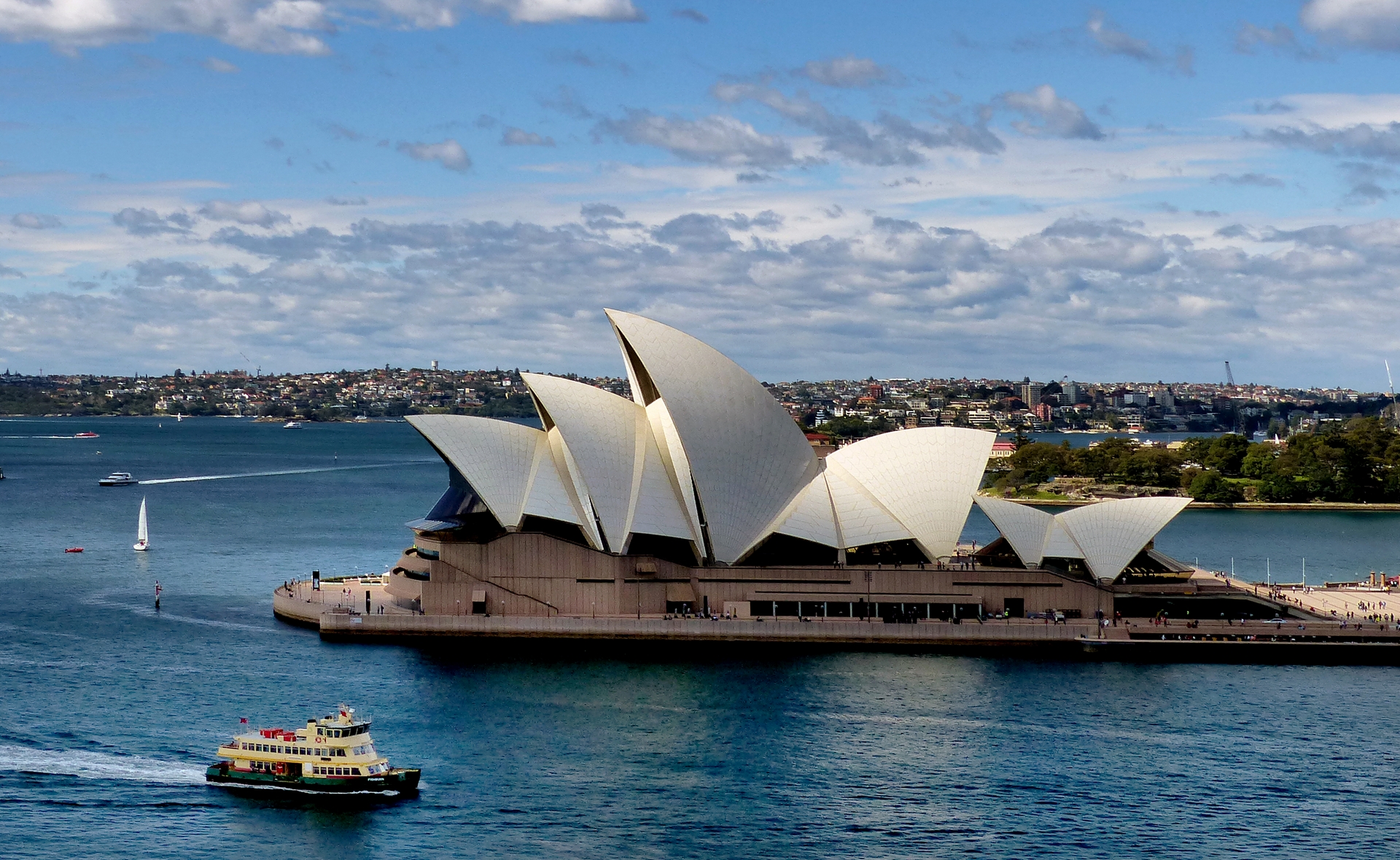 Bernard Spragg - CC0 - Sydney Opera, Sydney - 2015