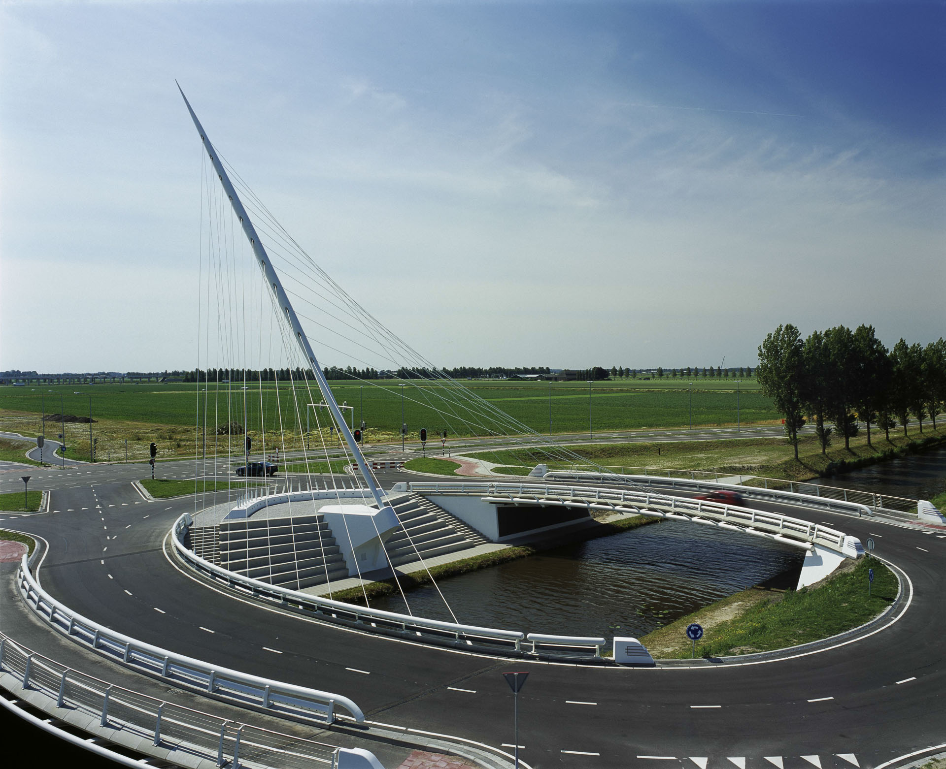 Unknown author - Calatrava.com - Bridges over the Hoofdvaart, Haarlemmermeer
