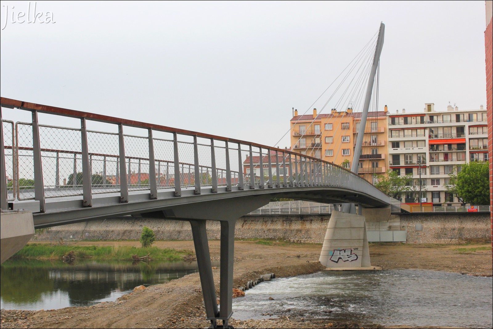 Jielka - Passerelle sur la tét, Perpignan - 2015